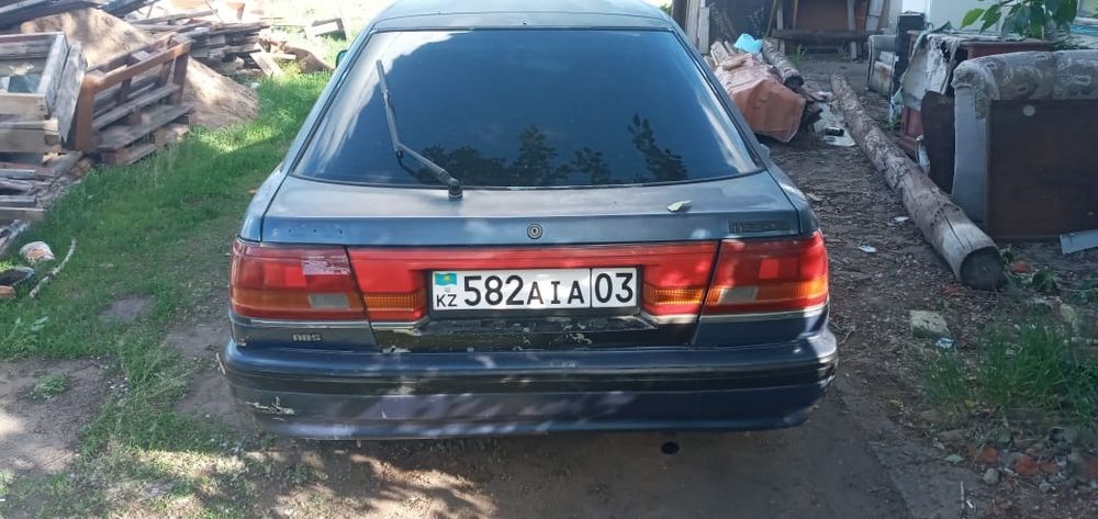 Mazda 626 2.2 L продам/обменяю
