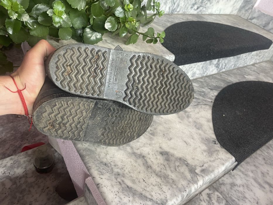 Бабински обувки.