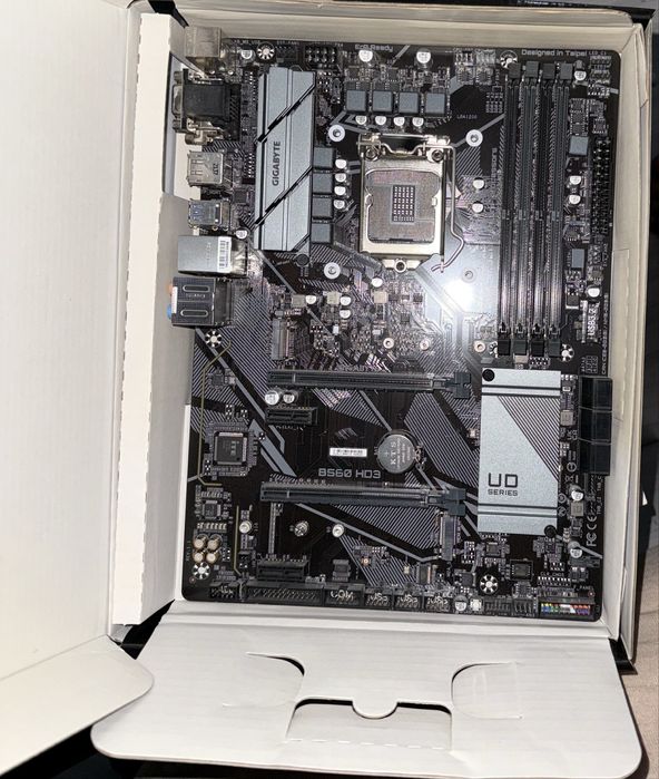 Intel i5-11400F + GIGABYTE B560 HD3 + NZXT C650