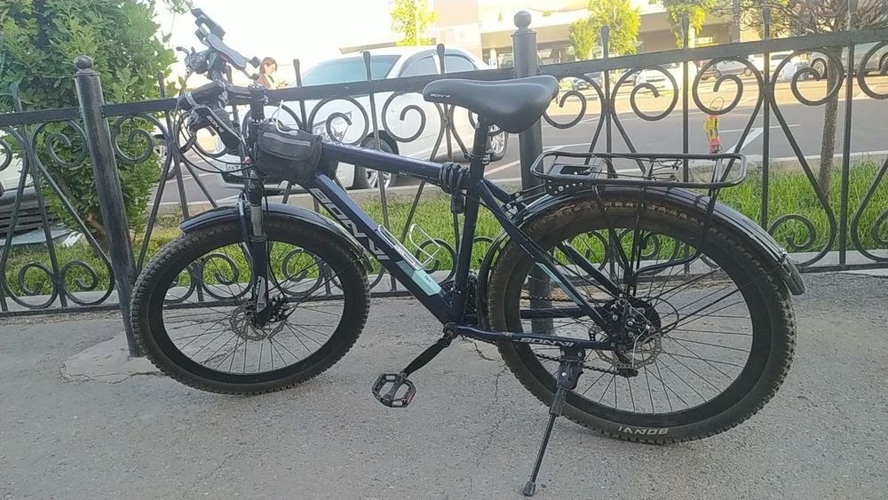 Yangi Velosiped sotiladi srochni