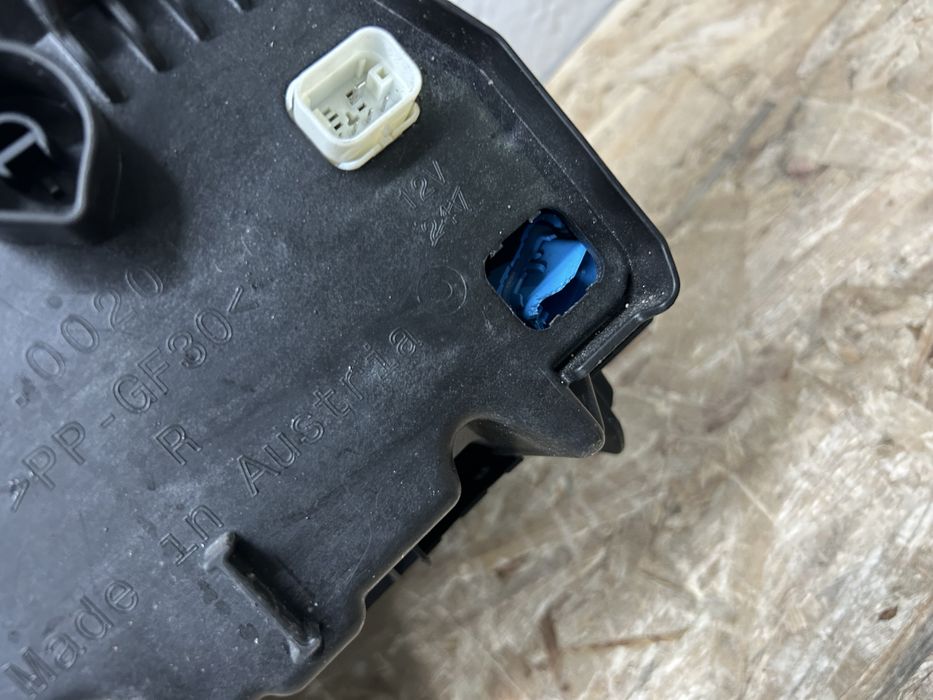 Far Bmw G70 seria 7 full led 2023-2025 dreapta