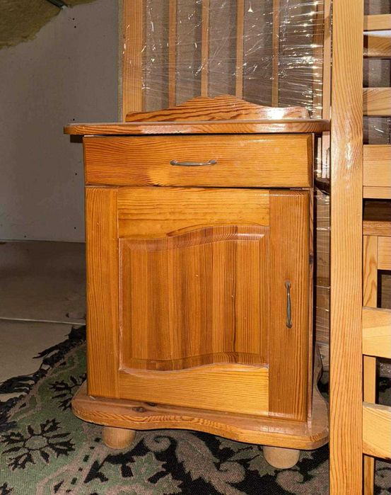 Мебели от масив