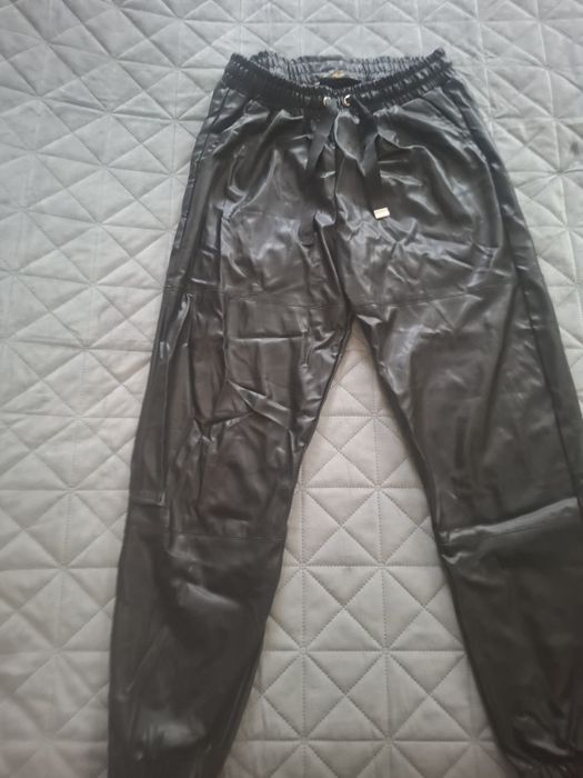 Дамска всекидневна пола