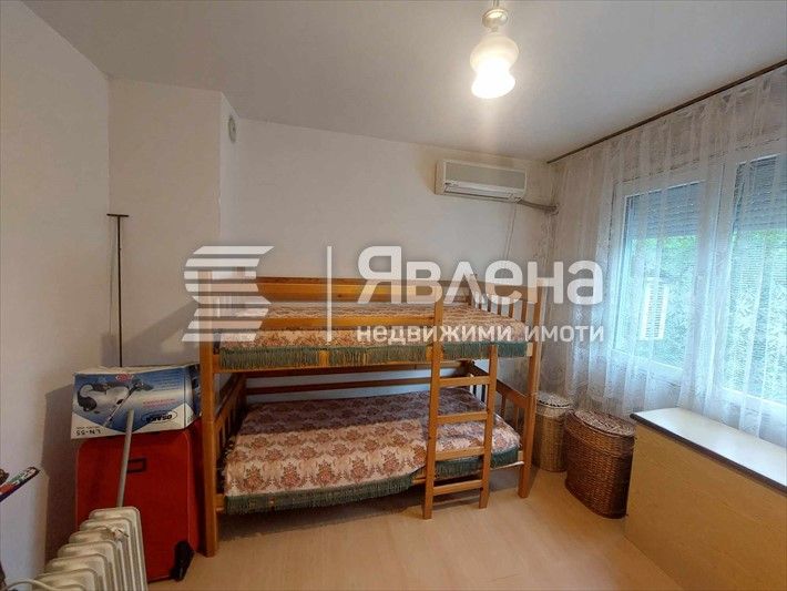 Продава се Тристаен апартамент в Ямбол, Център - 78 кв.м за 1475 €/кв.м - Снимка #9
