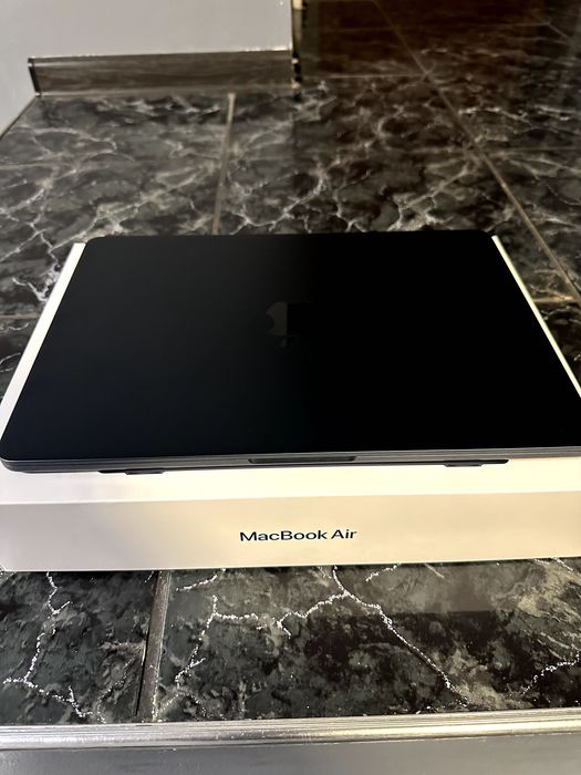 MacBook Air M2 256GB