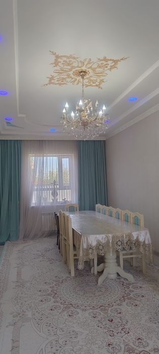 Талдықорған қаласында жақсы жерде орналасқан жер үй сатылымда