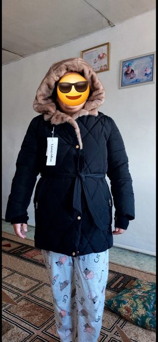 Зимний куртка сатылады