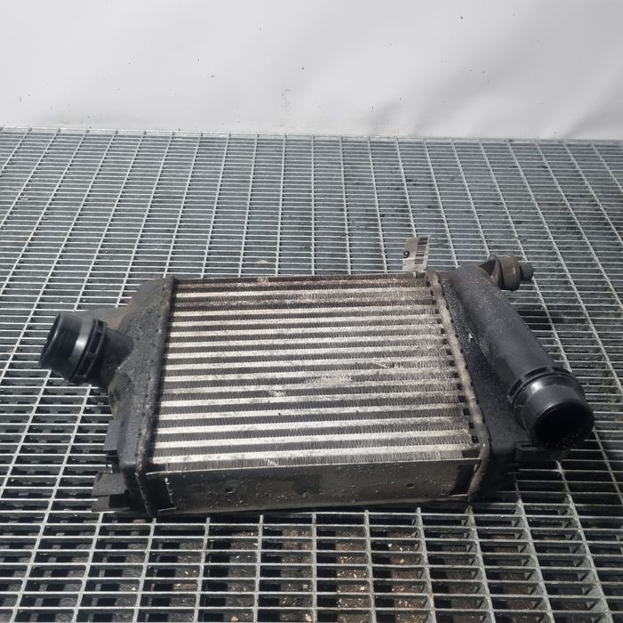 Radiator intercooler Dacia Duster 1.5 Dci 2010 - 2013 110CP 1461CC Manuala K9K Euro5 (1449) 144961381R Garantie