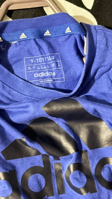 Vând tricou adidas
