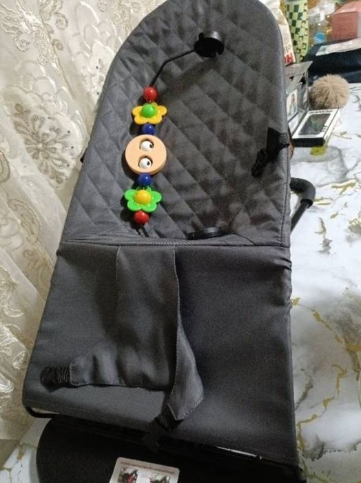 Детский шезлонг.