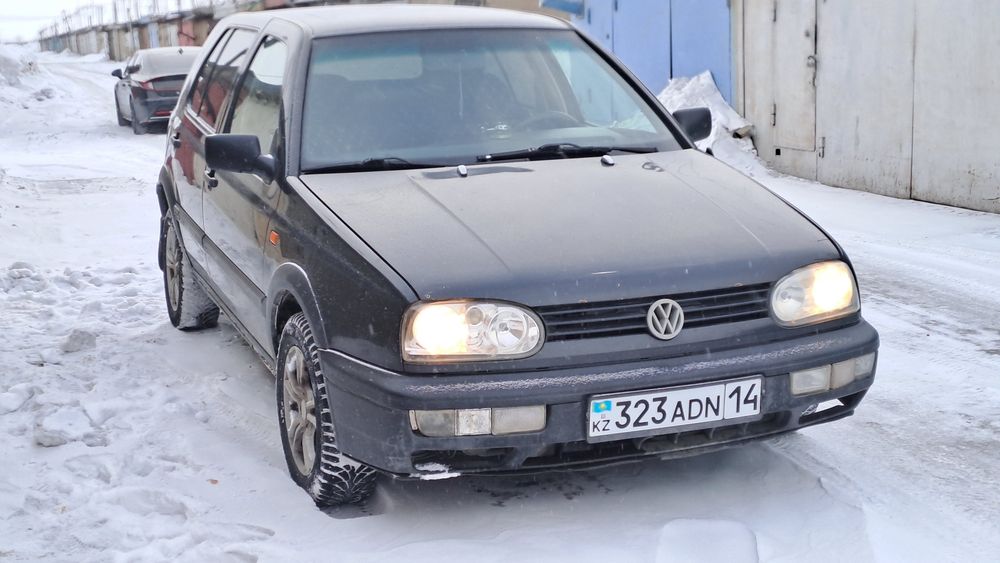 Продам,Гольф 3. ХтС.