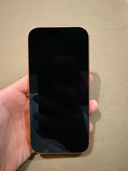 Продам Iphone 17 pro 256