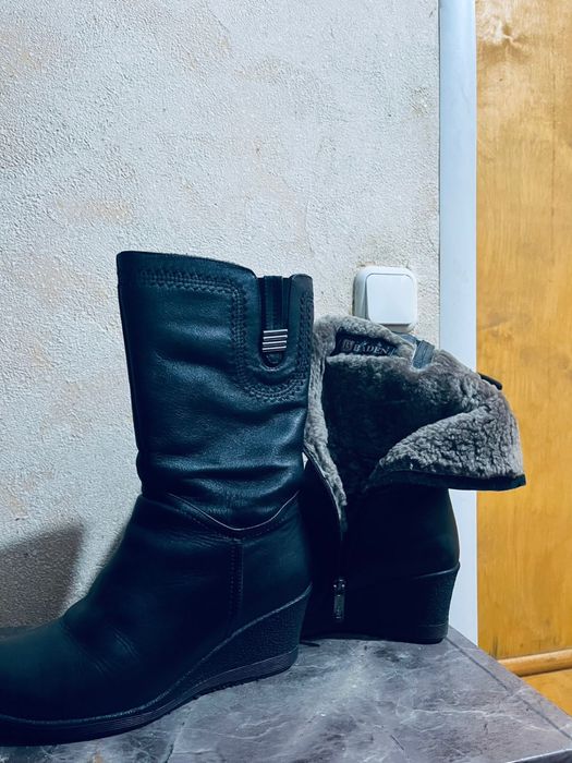 Продается мутоновая шуба.