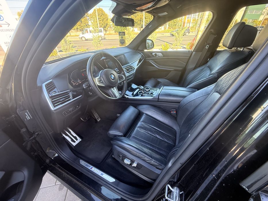 BMW X7 M50d | 400 CP | M Sport | Individual | Full Black | 7 Locuri | TVA Deductibil