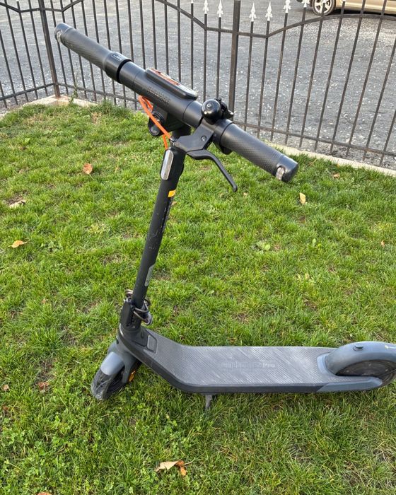 Trotineta ninebot E2 Plus