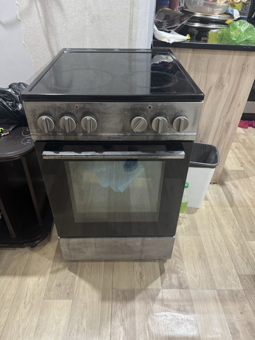 Продам плиту электническую