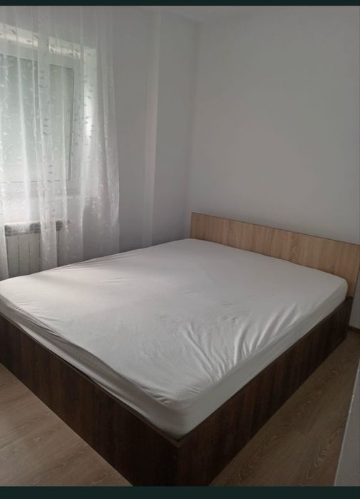 Inchiriez apartament
