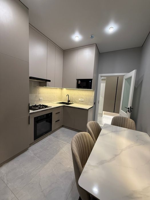 Продаю полноценную 2-х комнатную квартиру в ЖК O’zmakon