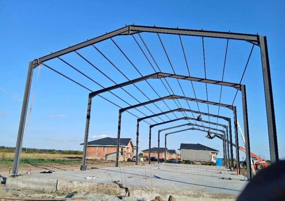 Vand o gama variata de hale si structuri metalice.
Vindem din stoc pro