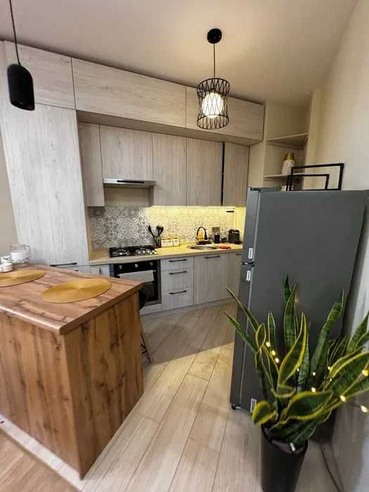 АРЕНДА срочно 2х ком квартира на Сайраме, Максим Горький БИЙ