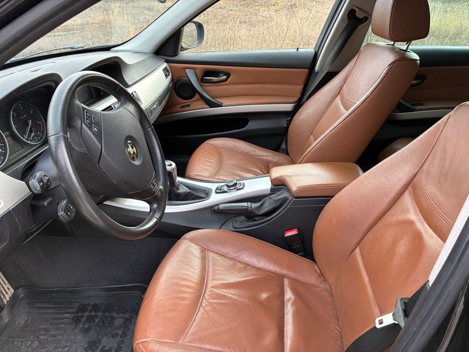 BMW 320 Е91 2011год. 163 к.с.