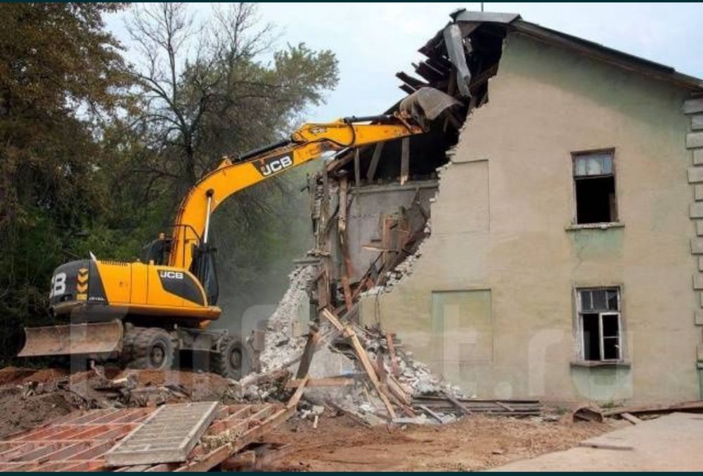 Демонтаж и снос уй ва биноларни бузиш ишлари