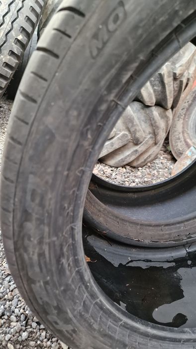 Anvelope 325/35R22 marca Pirelli, DOT 2024/2021,6 mm