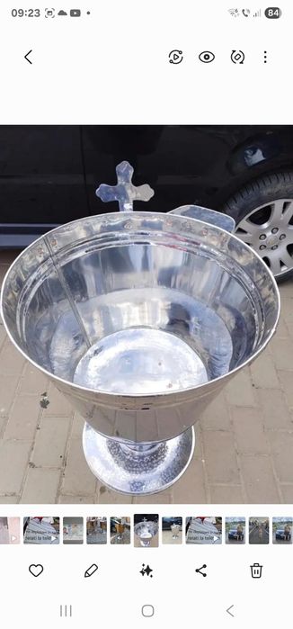 Cristelnițe din inox aurii sau albe lucioase pentru botez. Avem toate