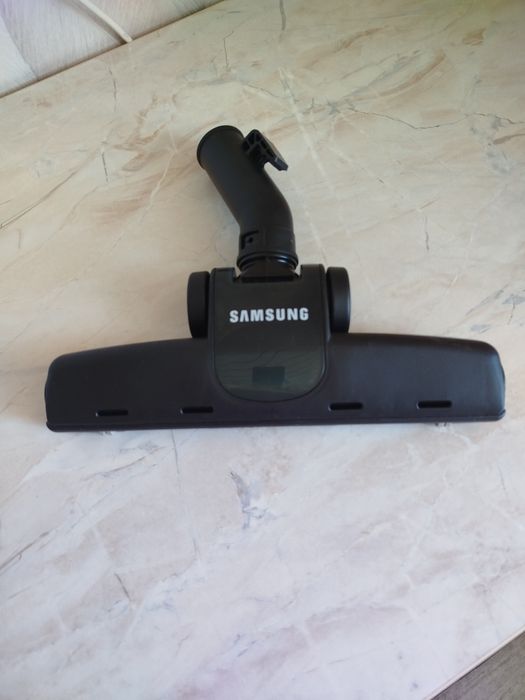 Продам насадку для пылесоса новая