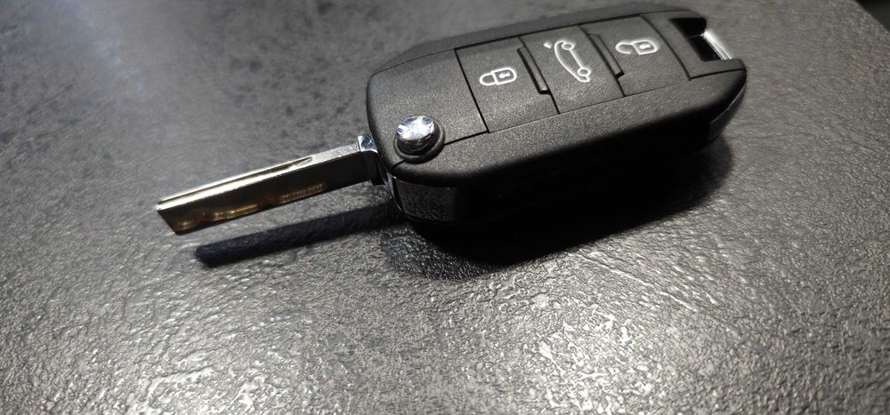 Сгъваем ключ Опел Кросленд Х