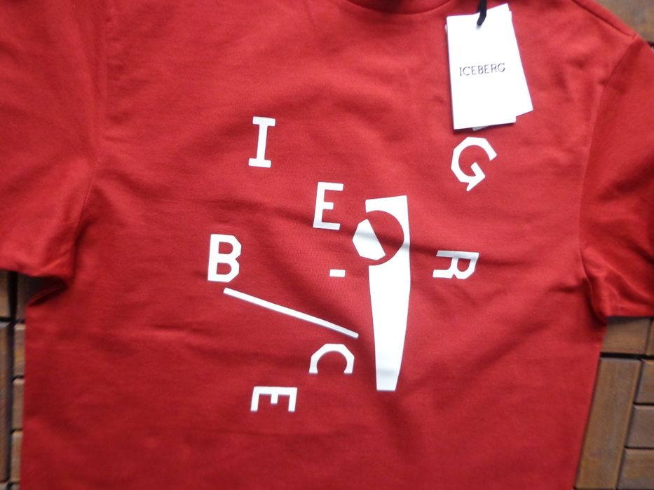 Мъжка тениска T shirt with Iceberg lettering print detail