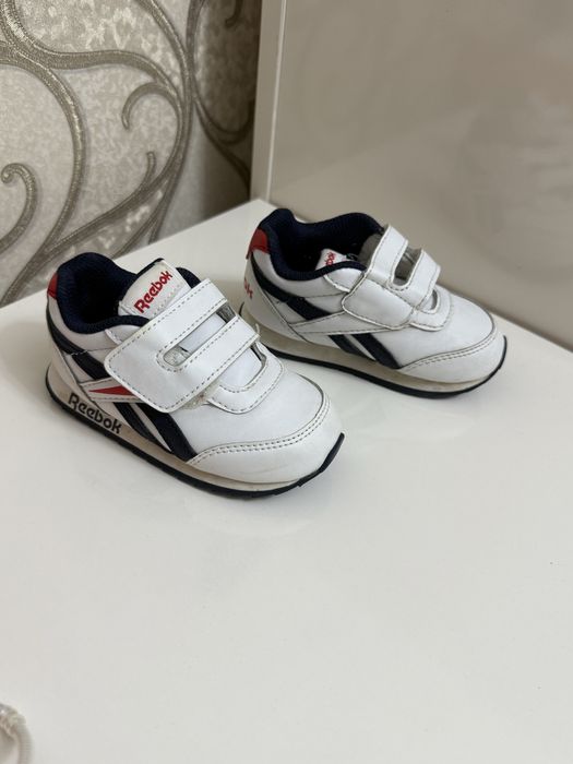 Крассовка оригинал reebok kids