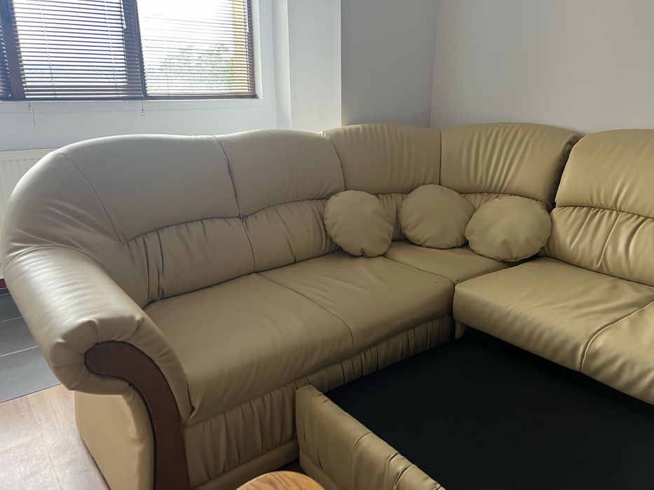 Vand canapea din piele extensibila