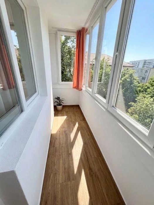 Apartament cu 3 camere + living