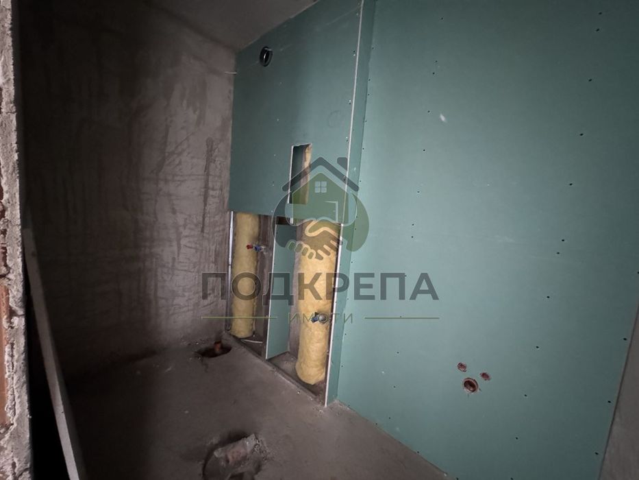 Продава се Тристаен апартамент в Пловдив, Тракия - 105 кв.м за 1390 €/кв.м - Снимка #8