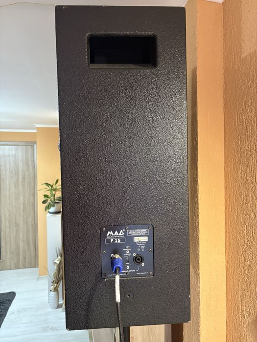 De vanzare: Boxe MAG F15 Pasive (nu RCF,FBT)