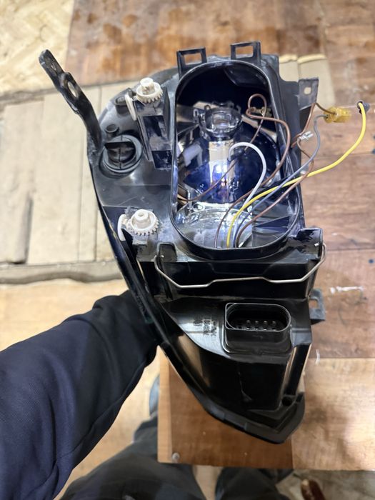 Фара ваз приора правая оригинал бош