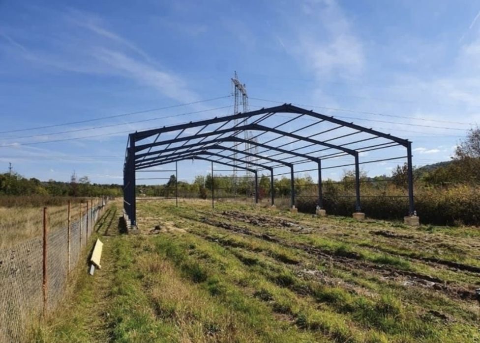 Vand hala metalica de 10 m x20 m x4 m si alte dimesiuni la comanda
