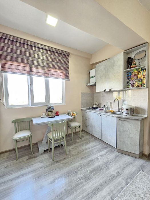 метро Ойбек 1/5/9 с хорошим ремонтом