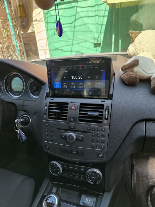 Navigatie Android Mercedes C Class W204 c200 Waze YouTube GPS