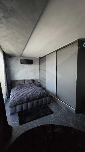 Продава се Двустаен апартамент в Пловдив, Център - 98 кв.м за 2041 €/кв.м - Снимка #5