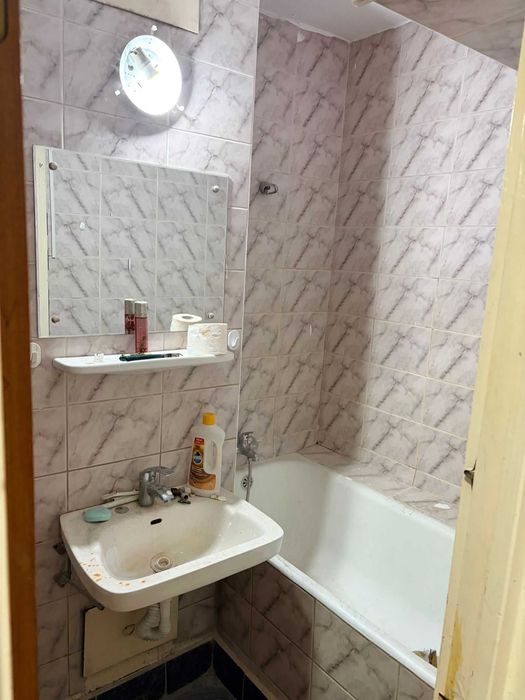 Apartament 4 camere de inchiriat