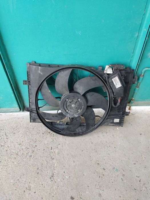 Вентилятор охлаждения Мерседес 210,  211