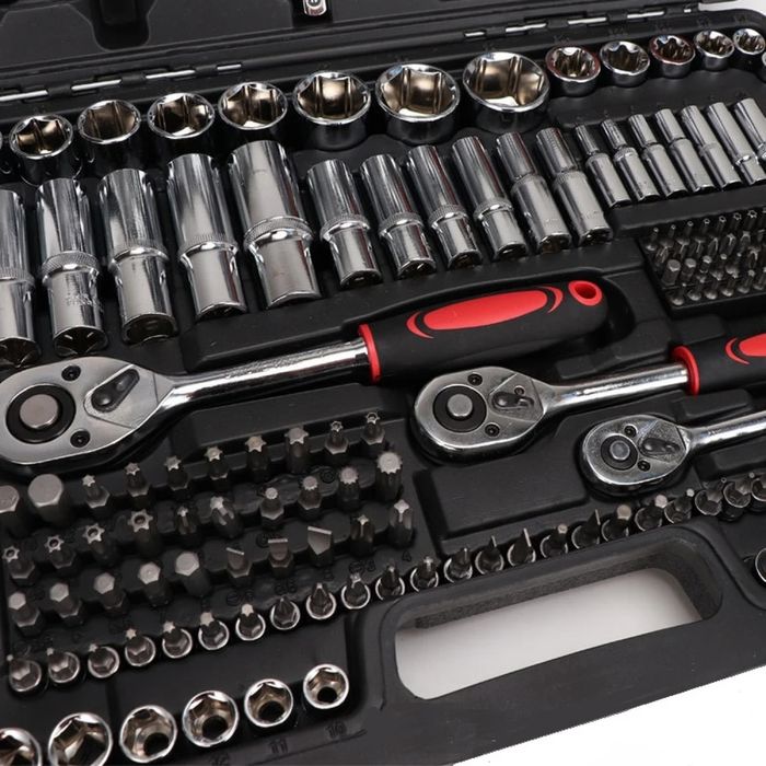 Trusă profesională de scule cu 216 piese pentru mecanici auto, service