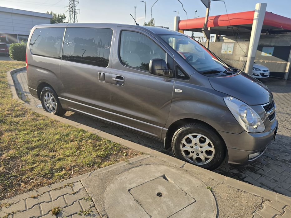 HYUNDAI H-1 2012 — imagine 3