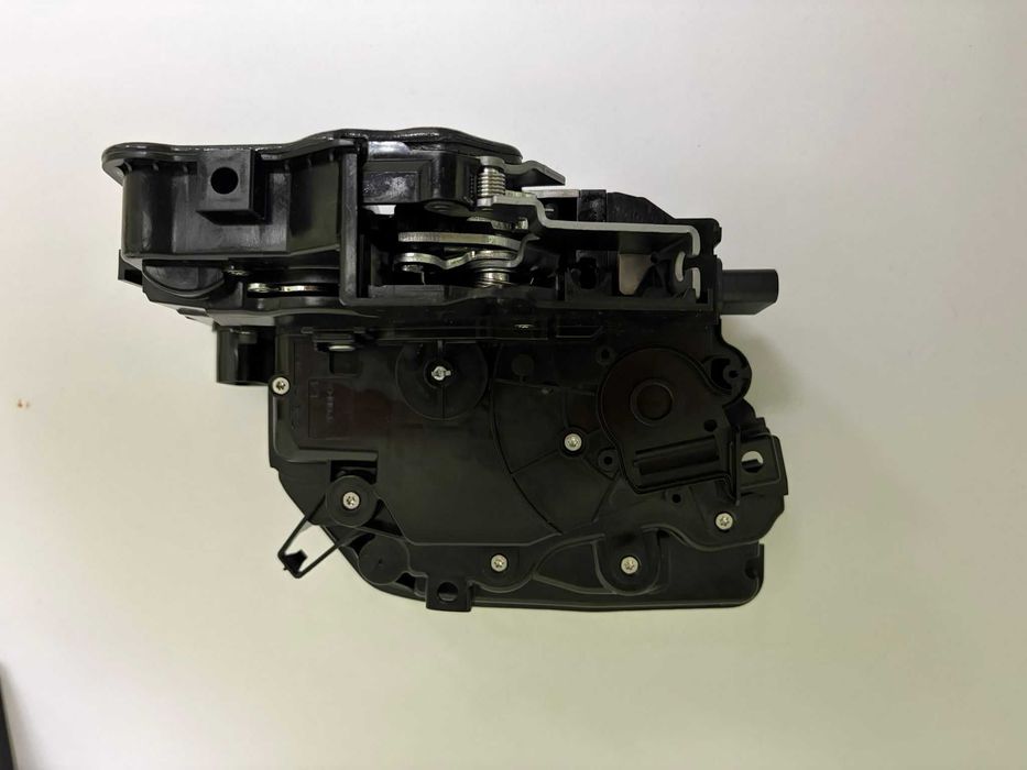 Incuietoare usa softclose BMW G11/G12 F15/F16  51217281945