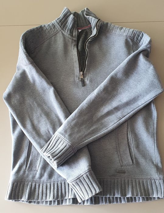 Pulover Calvin Klein,original, marime M