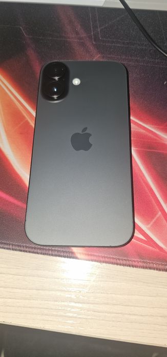 Продам новый Iphone 17