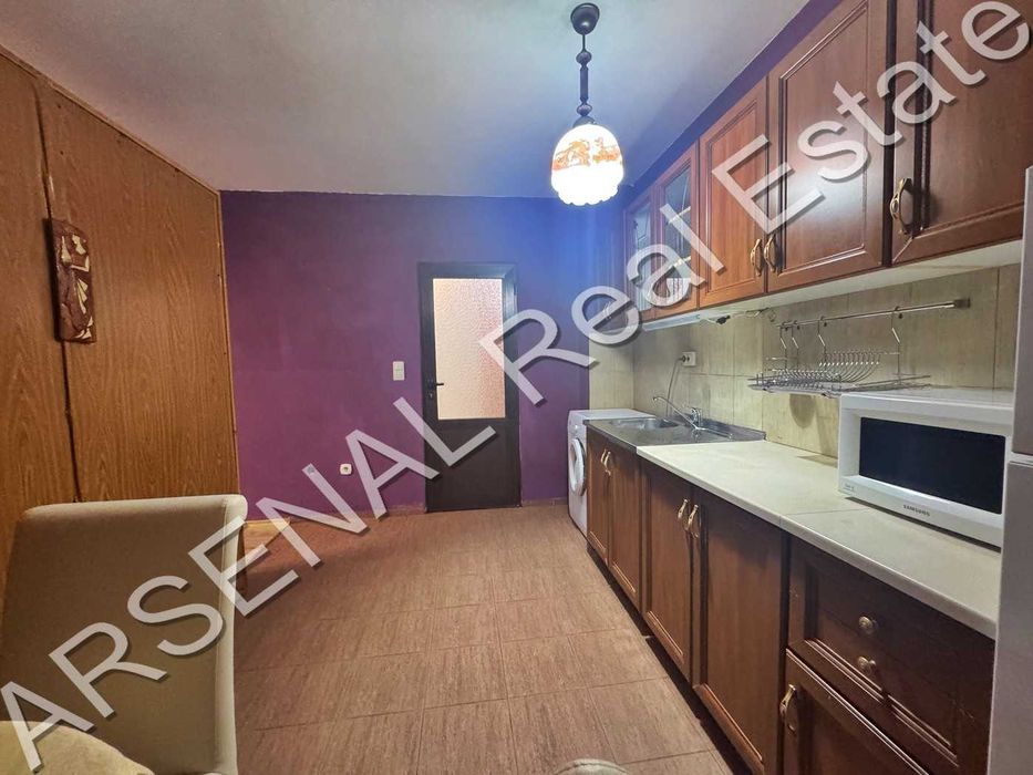 Дава се под наем Двустаен апартамент в София, Младост 1 - 73 кв.м за 548.25 € - Снимка #1