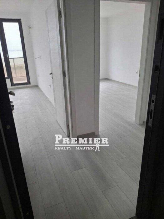 Продава се Двустаен апартамент в Поморие - 62 кв.м за 971 €/кв.м - Снимка #2